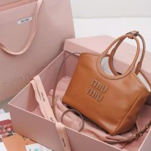 miu-miu-brown-leather-logo-tote-bag-01